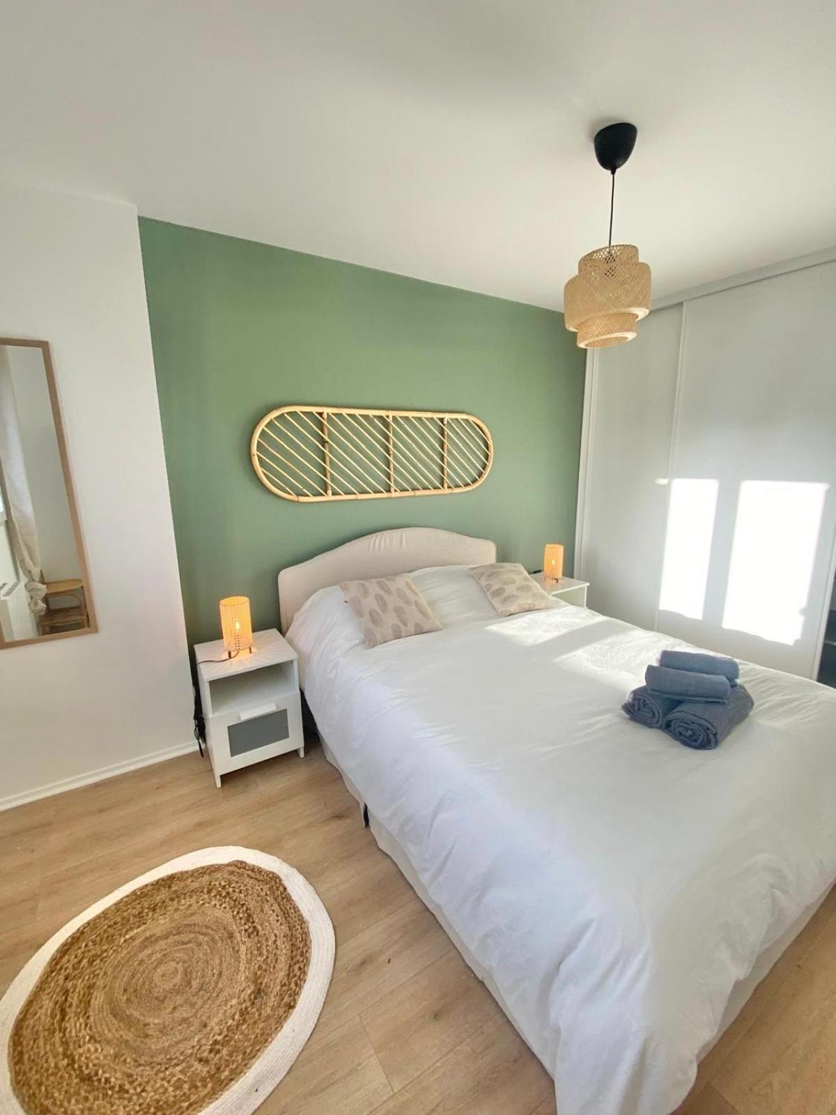 Modern & Cosy 3 Bedrooms Train Tramway Nice Exterior photo